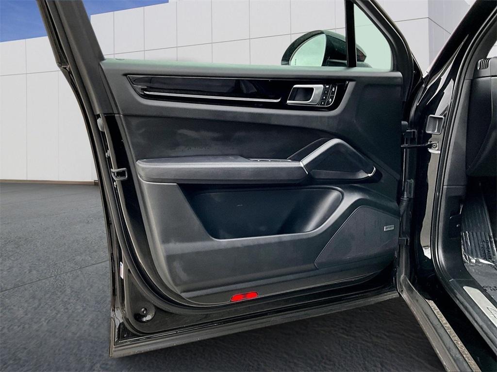 used 2023 Porsche Cayenne car, priced at $69,367