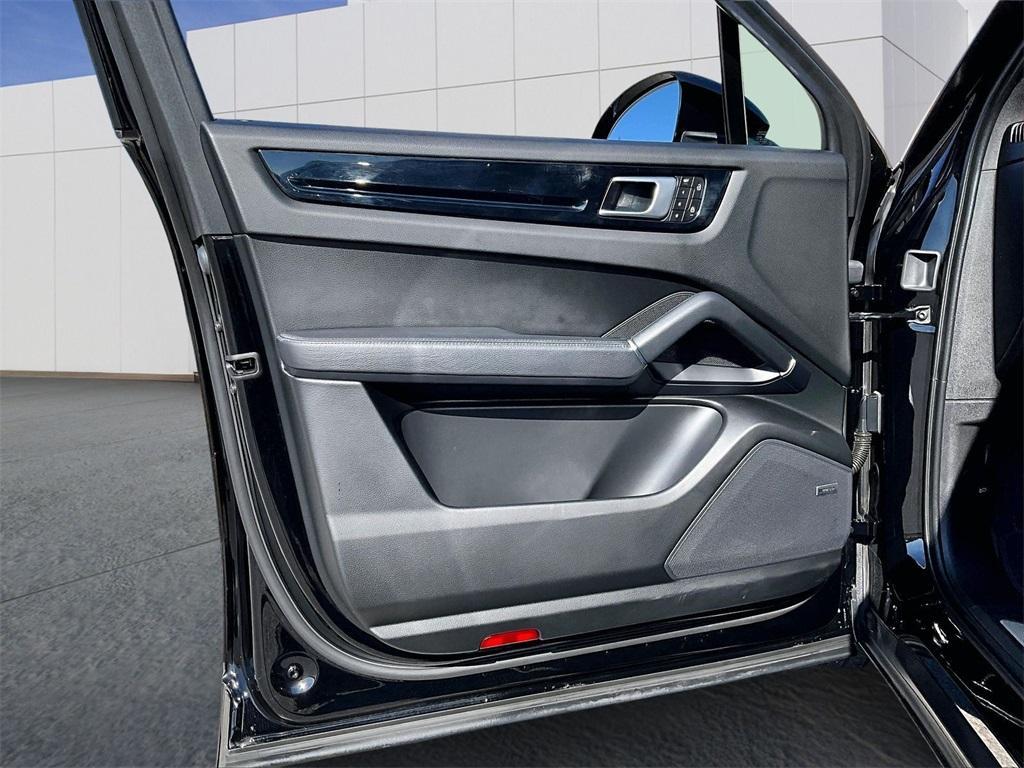 used 2022 Porsche Cayenne car, priced at $61,267