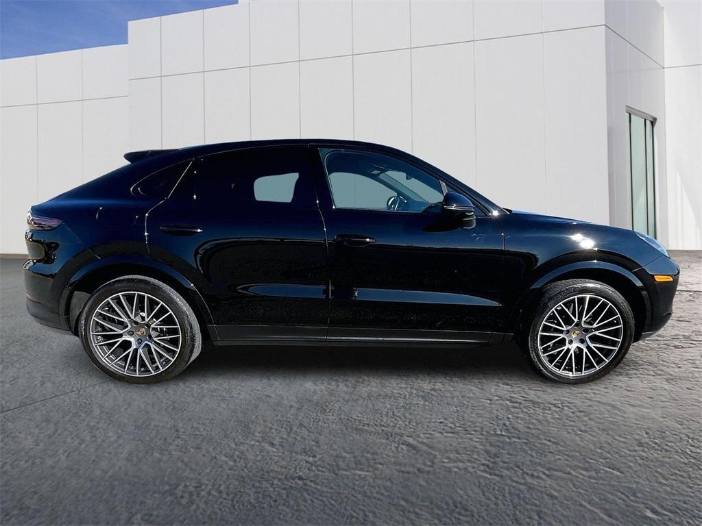 used 2022 Porsche Cayenne car, priced at $61,267
