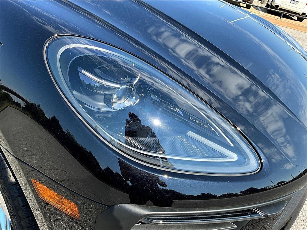 new 2026 Porsche Macan car