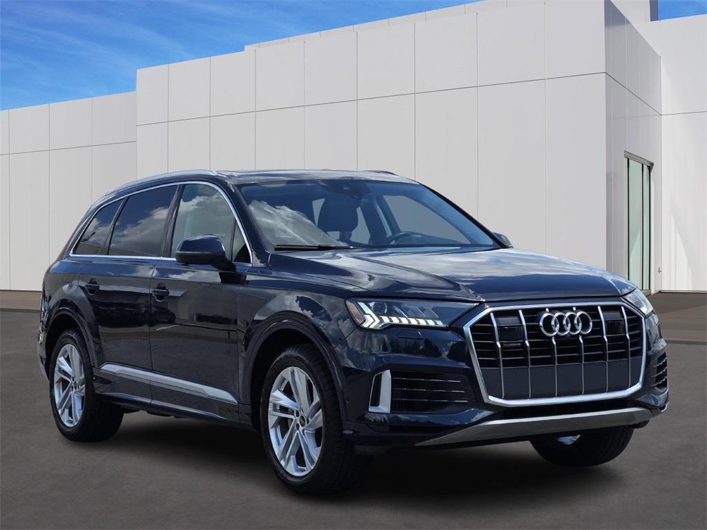 used 2024 Audi Q7 car, priced at $47,991