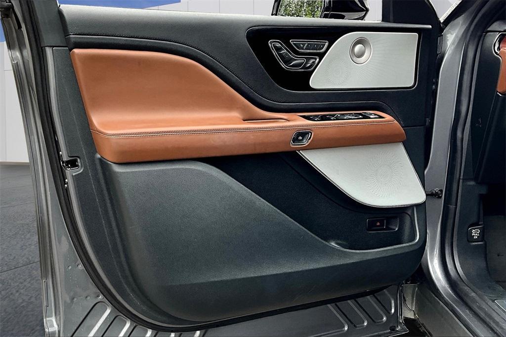 used 2021 Lincoln Aviator car, priced at $37,491