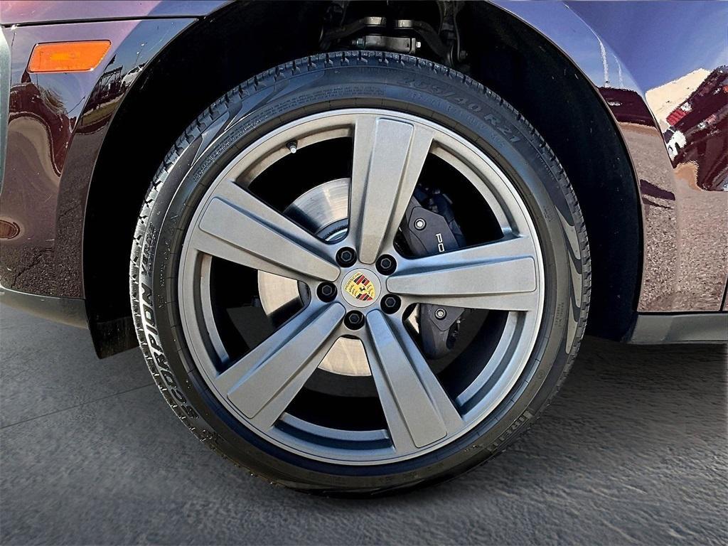 used 2023 Porsche Macan car, priced at $52,867