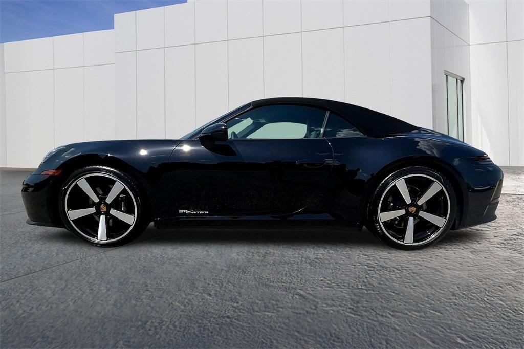 new 2025 Porsche 911 car