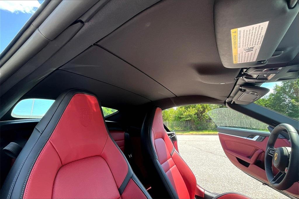 new 2025 Porsche 911 car