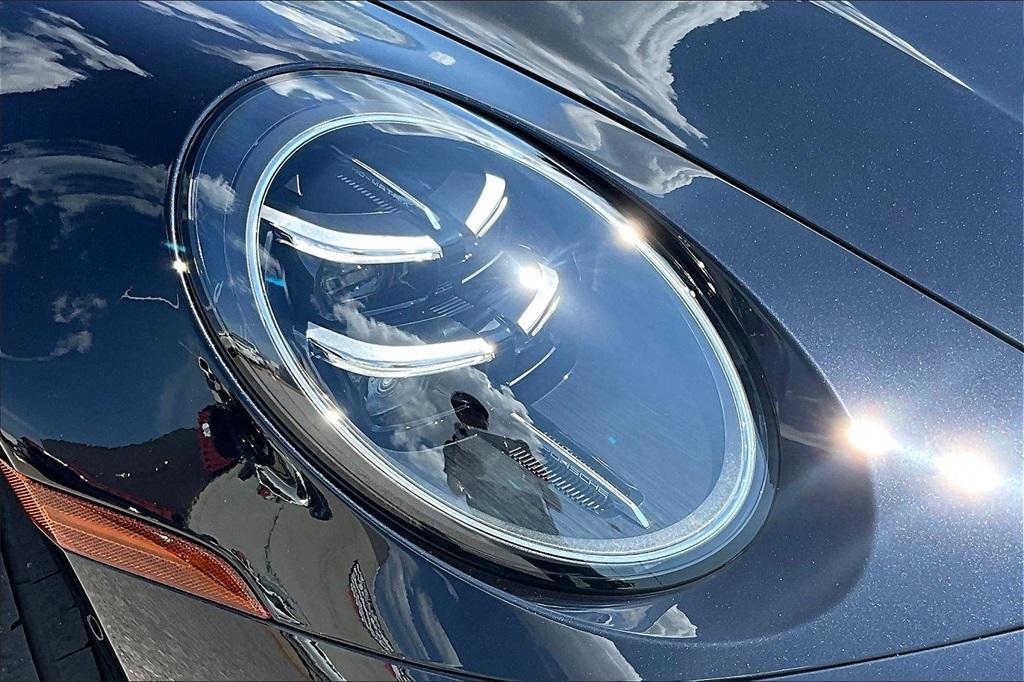 new 2025 Porsche 911 car