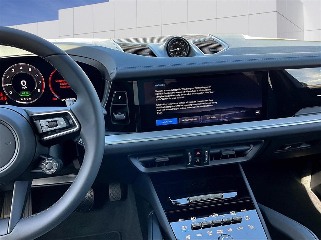 new 2026 Porsche Cayenne car