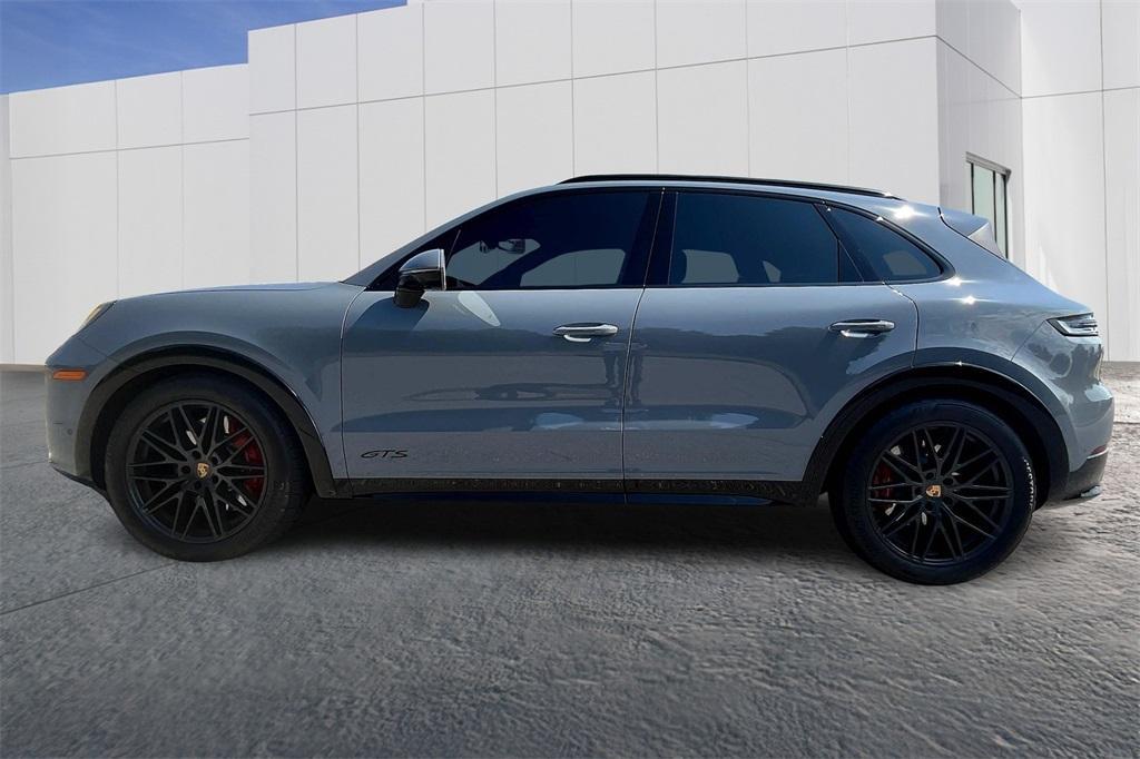 new 2025 Porsche Cayenne car