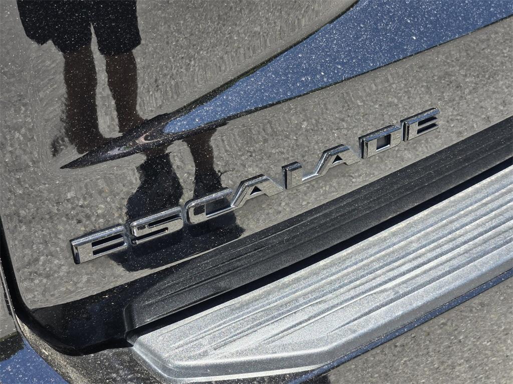 used 2021 Cadillac Escalade car, priced at $68,491