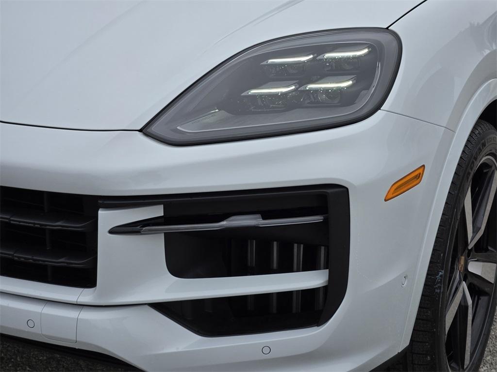 new 2025 Porsche Cayenne car, priced at $142,635
