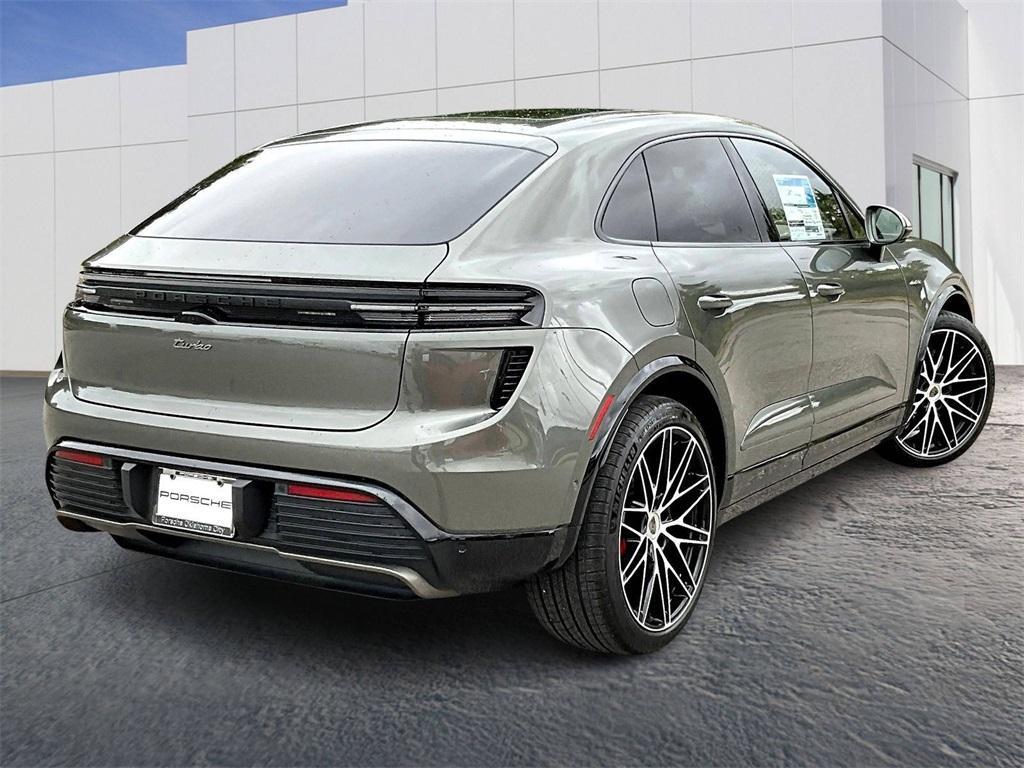 new 2025 Porsche Macan car