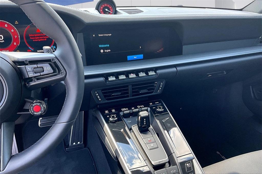 new 2025 Porsche 911 car