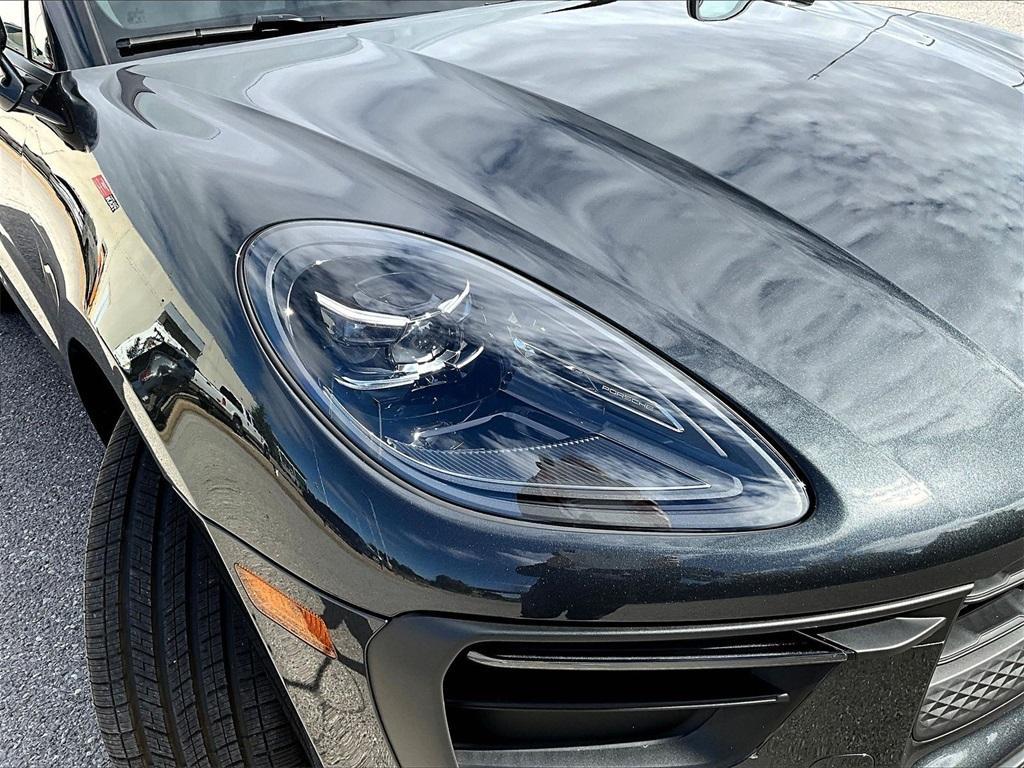 new 2026 Porsche Macan car