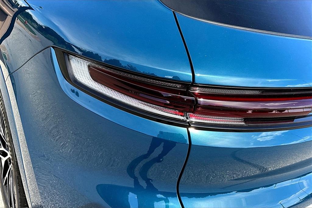 new 2026 Porsche Cayenne car