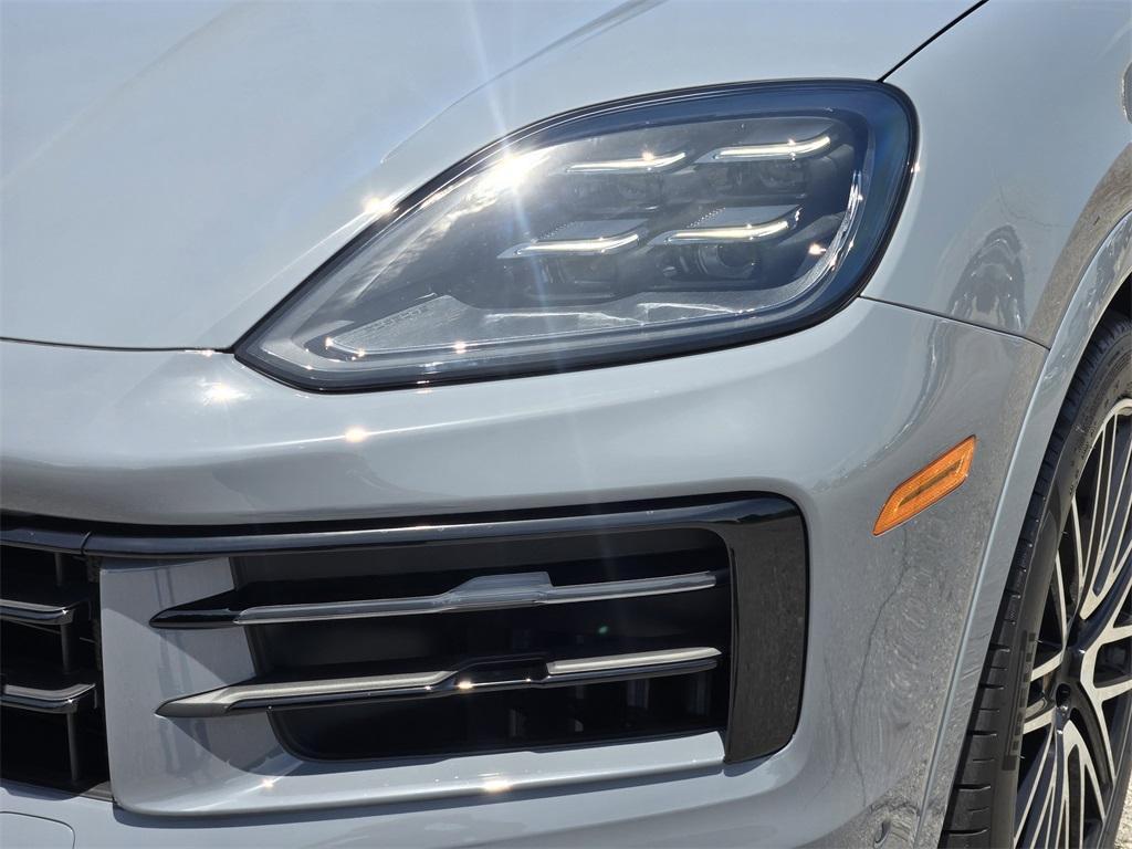 new 2025 Porsche Cayenne car, priced at $138,565