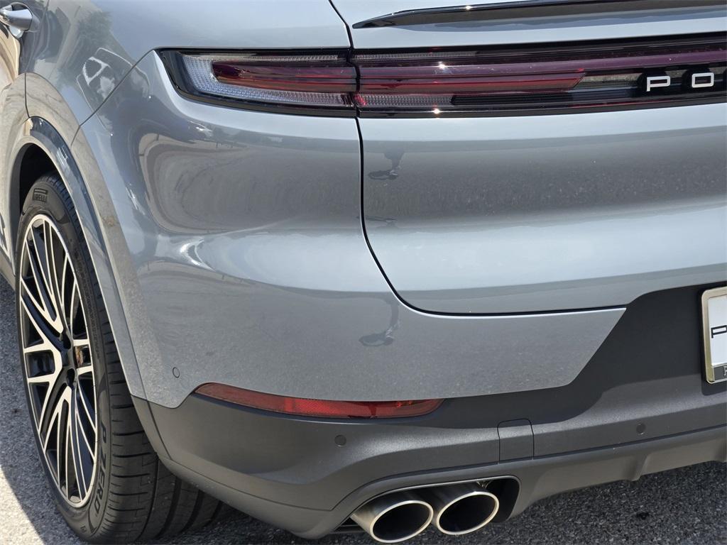 new 2025 Porsche Cayenne car, priced at $138,565