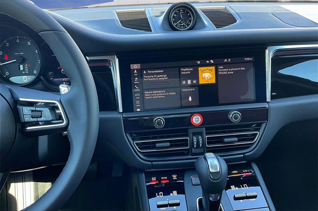 new 2026 Porsche Macan car