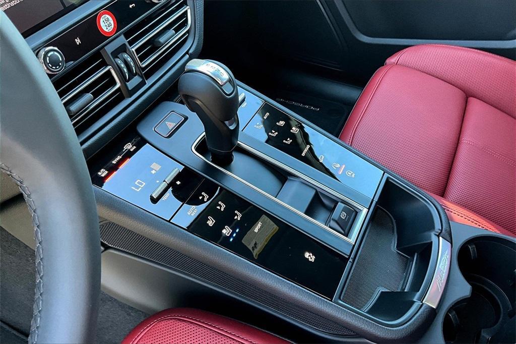 new 2026 Porsche Macan car