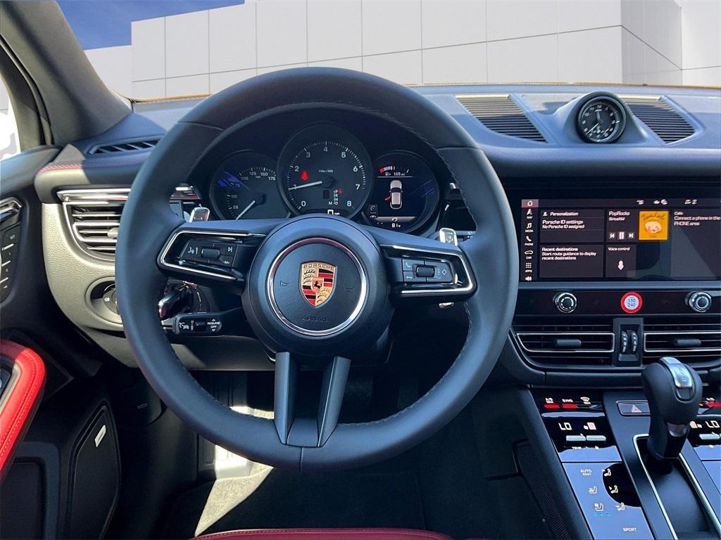 new 2026 Porsche Macan car