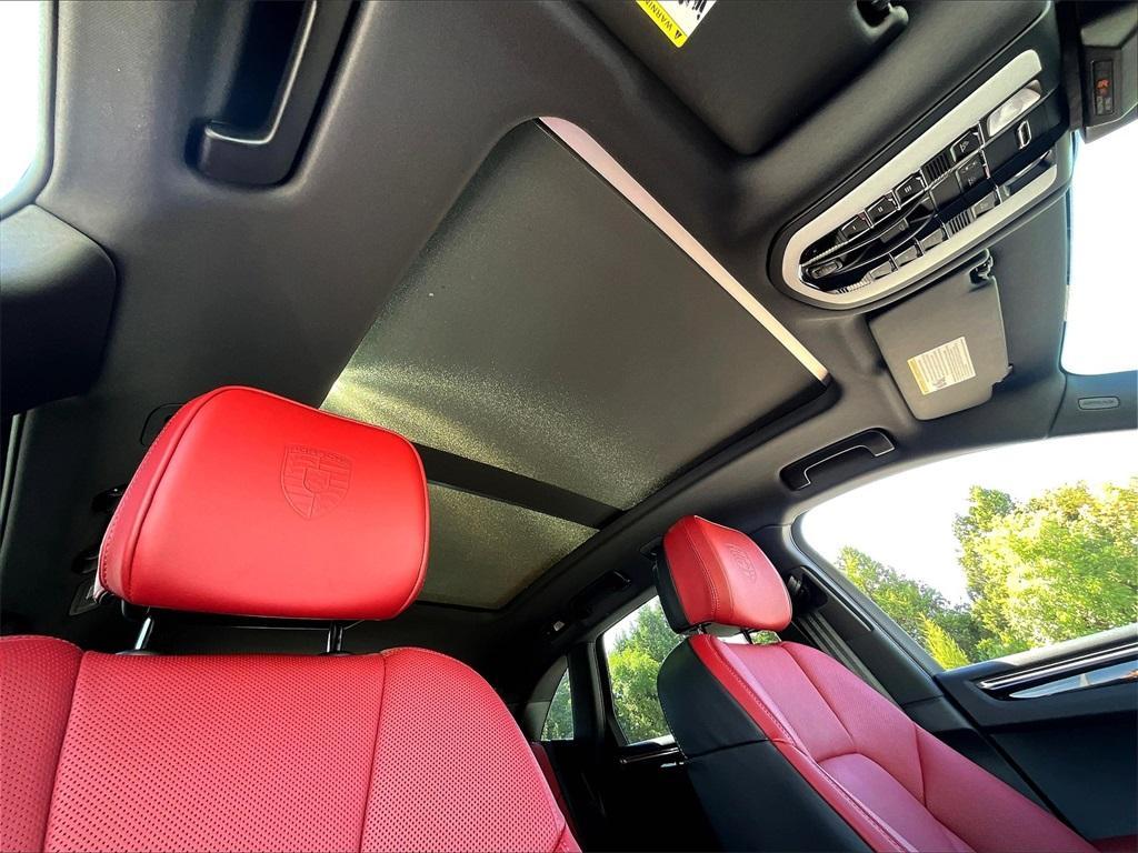 new 2026 Porsche Macan car