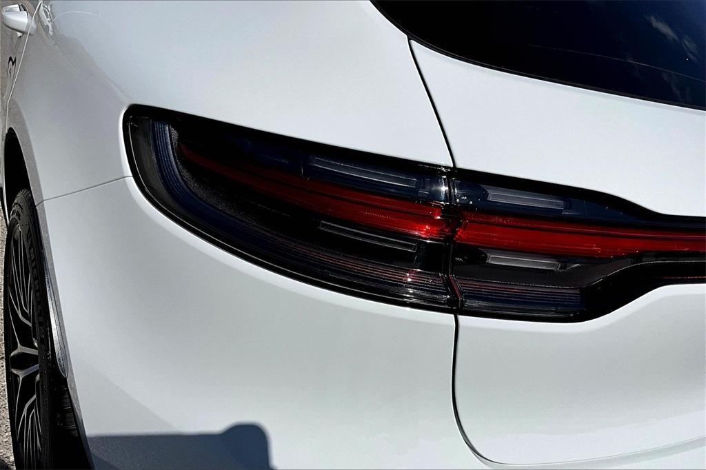 new 2026 Porsche Macan car