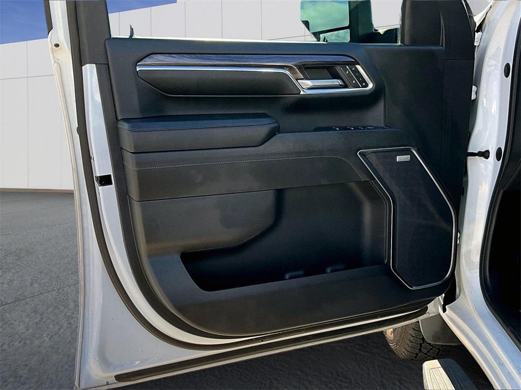 used 2024 Chevrolet Silverado 3500 car, priced at $59,891