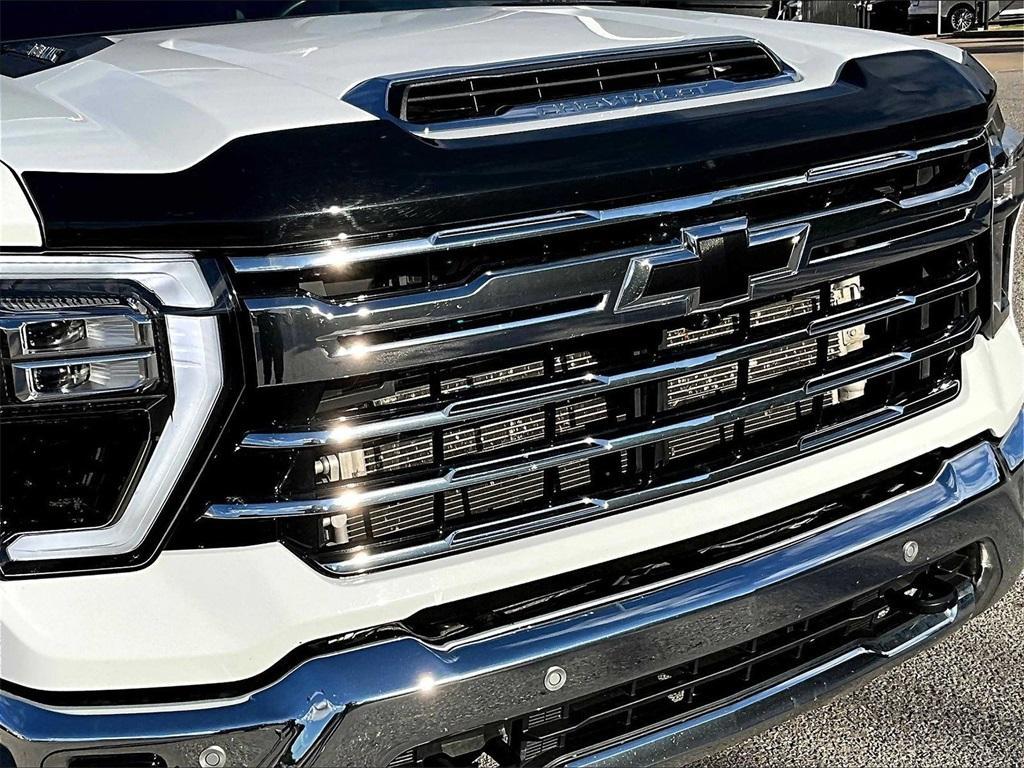 used 2024 Chevrolet Silverado 3500 car, priced at $59,891