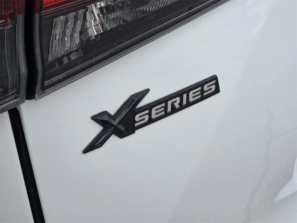 used 2022 Toyota Highlander car, priced at $36,628