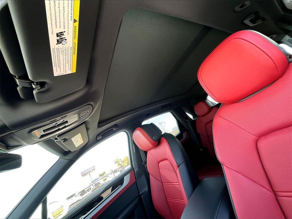 new 2026 Porsche Cayenne car