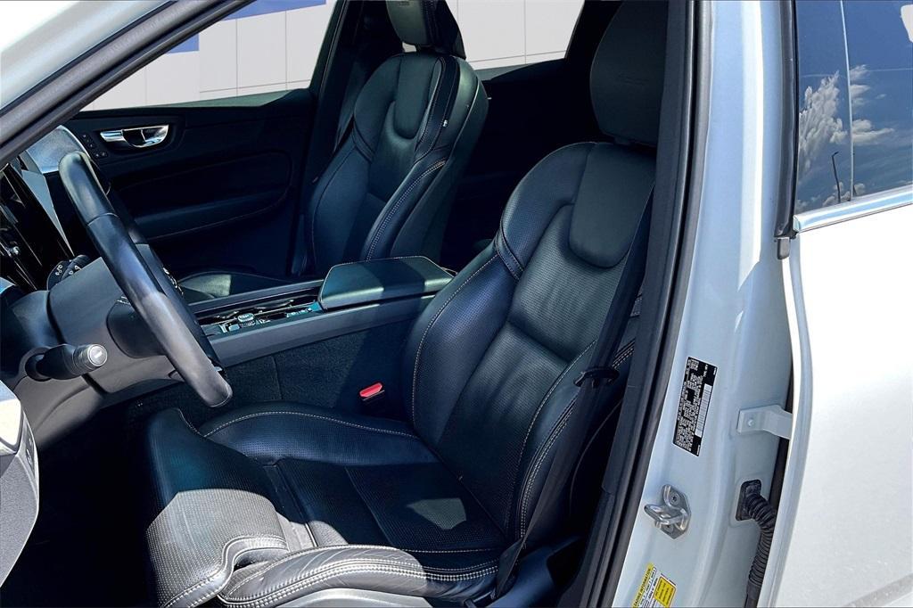 used 2020 Volvo XC60 car, priced at $25,921