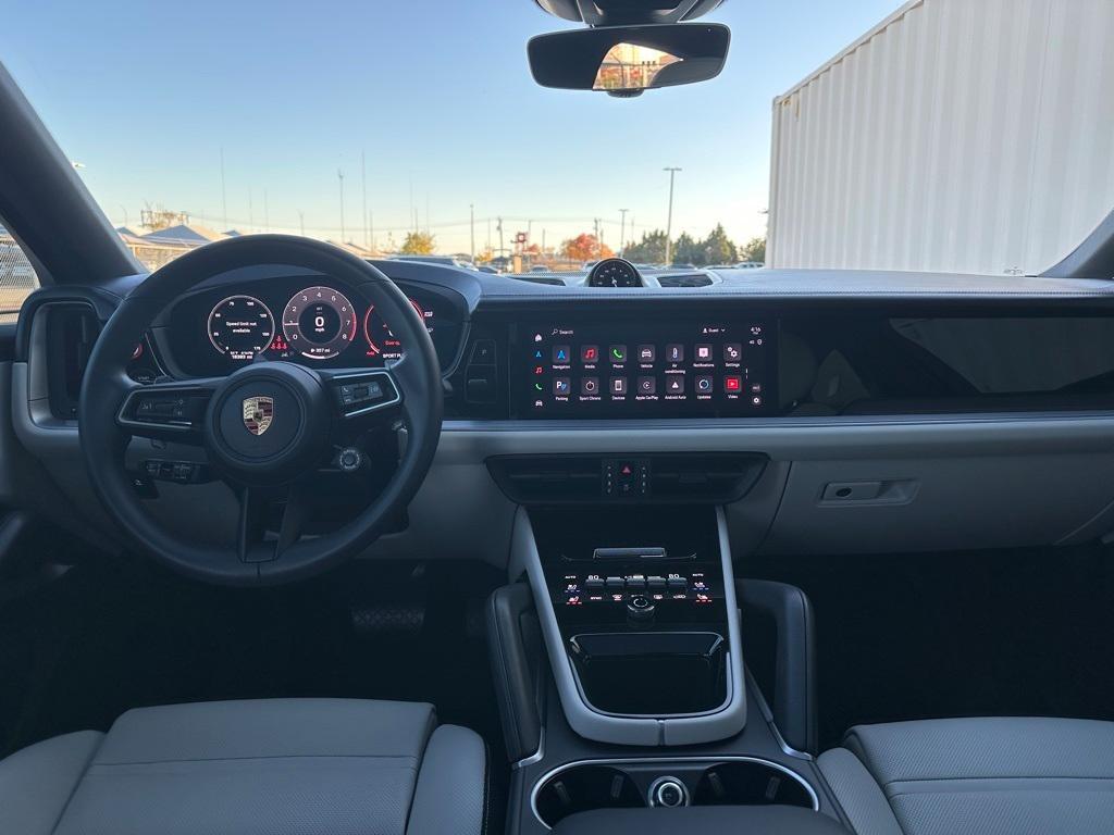 used 2024 Porsche Cayenne car