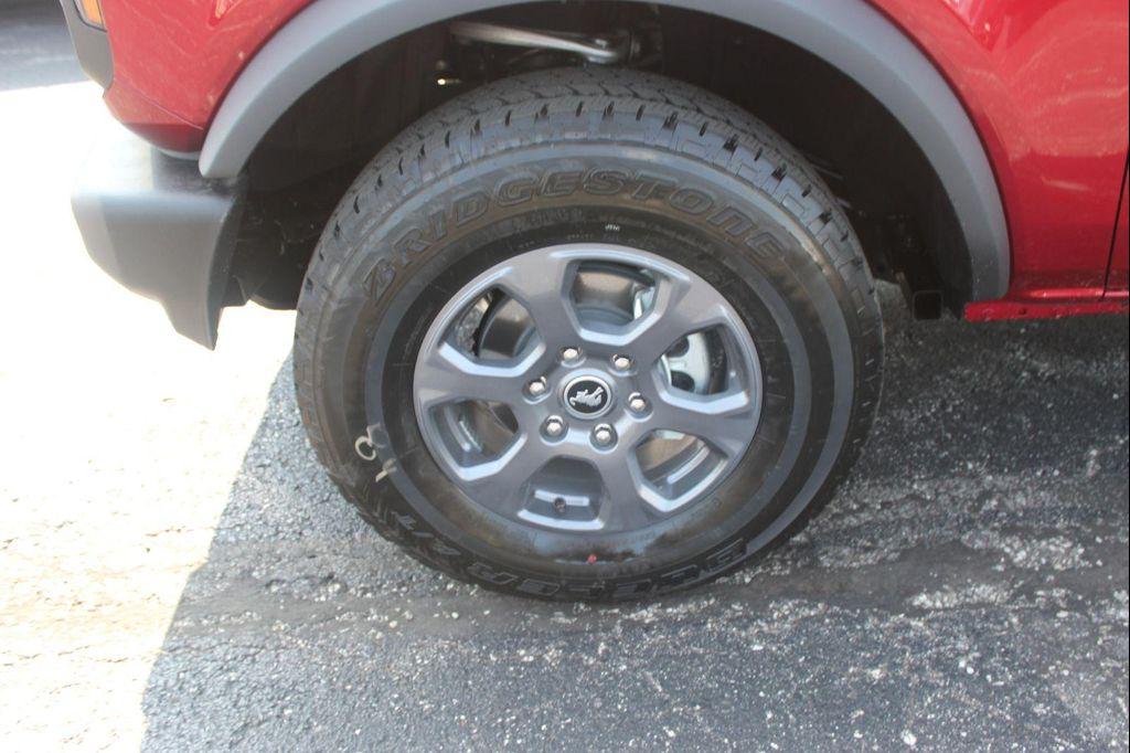 new 2025 Ford Bronco car, priced at $39,533