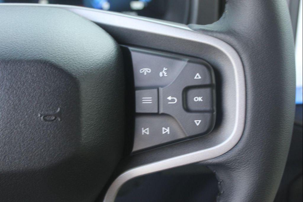 new 2025 Ford Bronco car, priced at $39,533