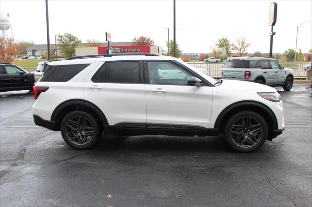 new 2025 Ford Explorer car, priced at $51,177