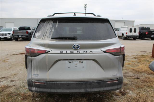 used 2022 Toyota Sienna car