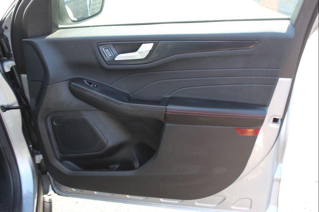 used 2023 Ford Escape car, priced at $23,215