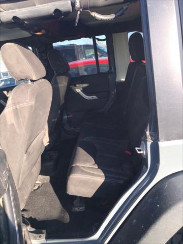 used 2014 Jeep Wrangler Unlimited car, priced at $18,995