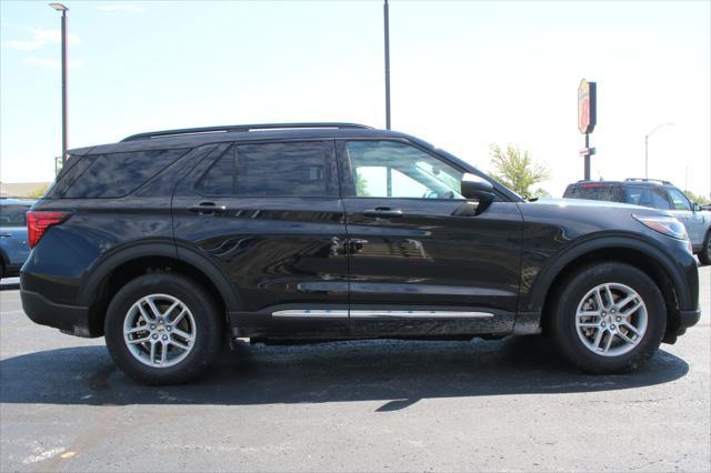 new 2025 Ford Explorer car, priced at $41,350