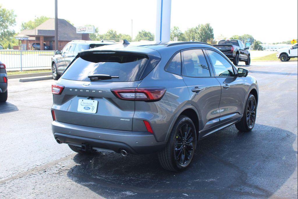 new 2025 Ford Escape car, priced at $33,772