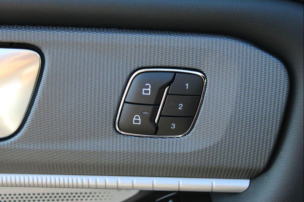 new 2025 Ford Explorer car, priced at $56,604