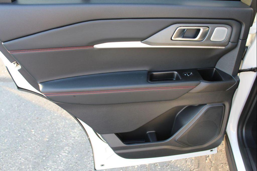 new 2025 Ford Explorer car, priced at $56,604