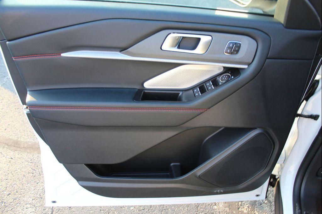 new 2025 Ford Explorer car, priced at $56,604