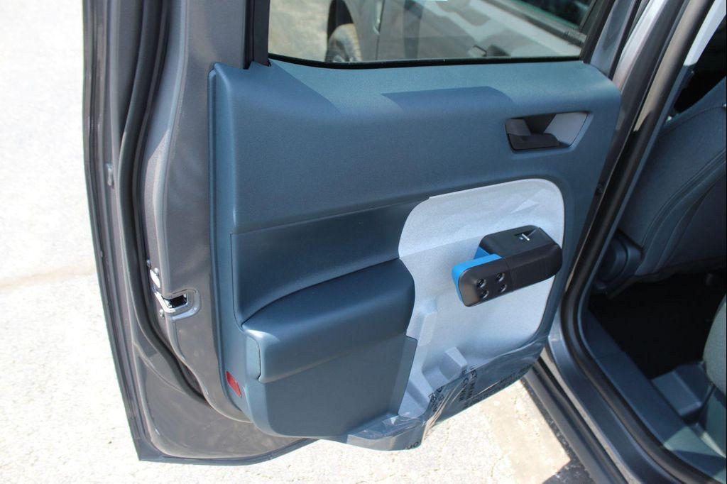 new 2025 Ford Maverick car, priced at $32,995