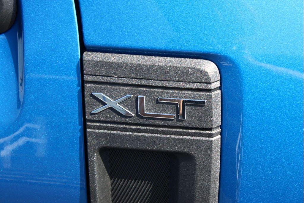 new 2025 Ford Maverick car, priced at $30,672