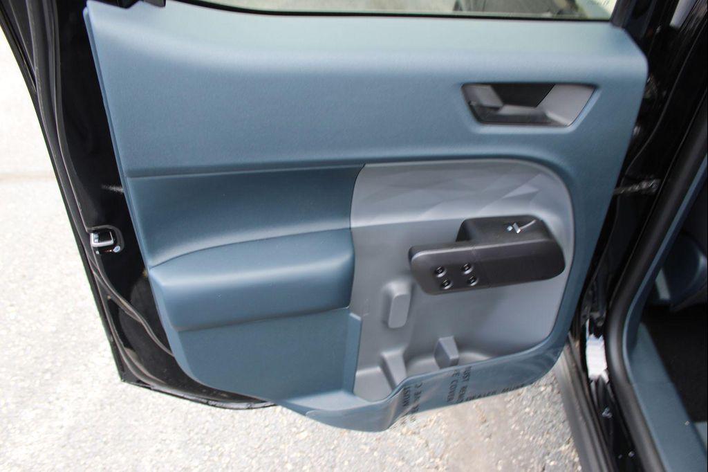 new 2025 Ford Maverick car, priced at $33,692