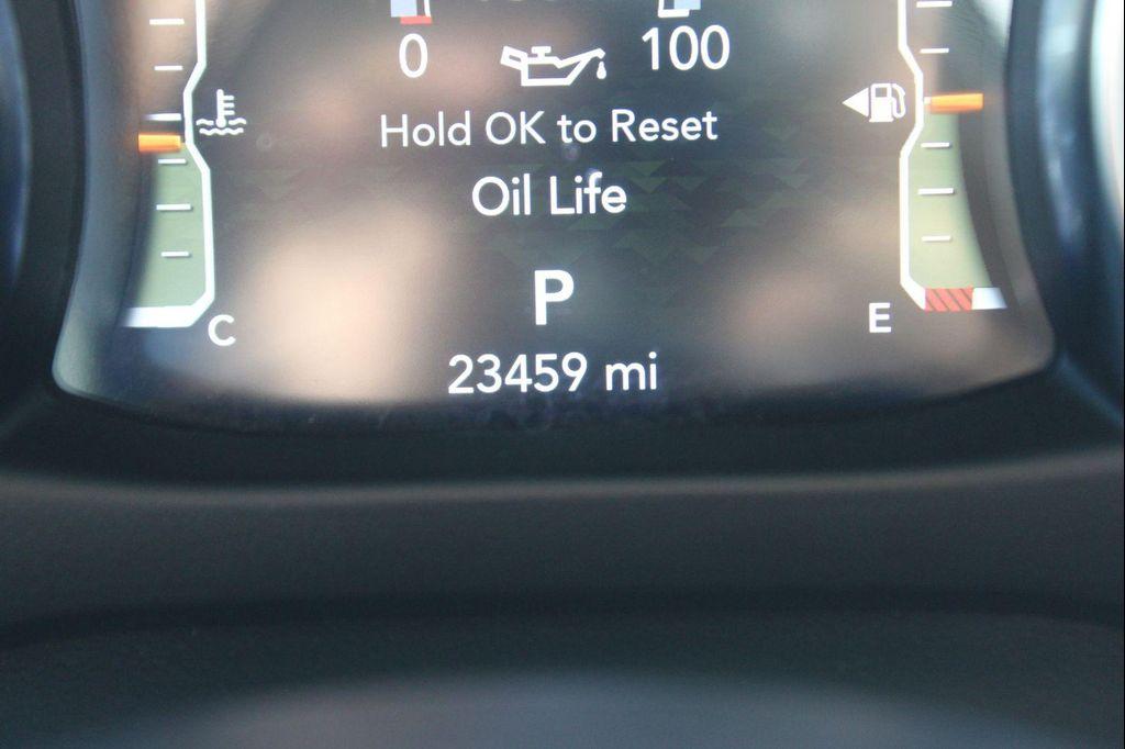 used 2022 Jeep Gladiator car, priced at $33,421