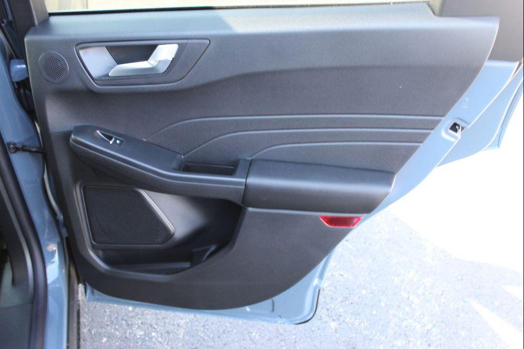 new 2025 Ford Escape car, priced at $31,568