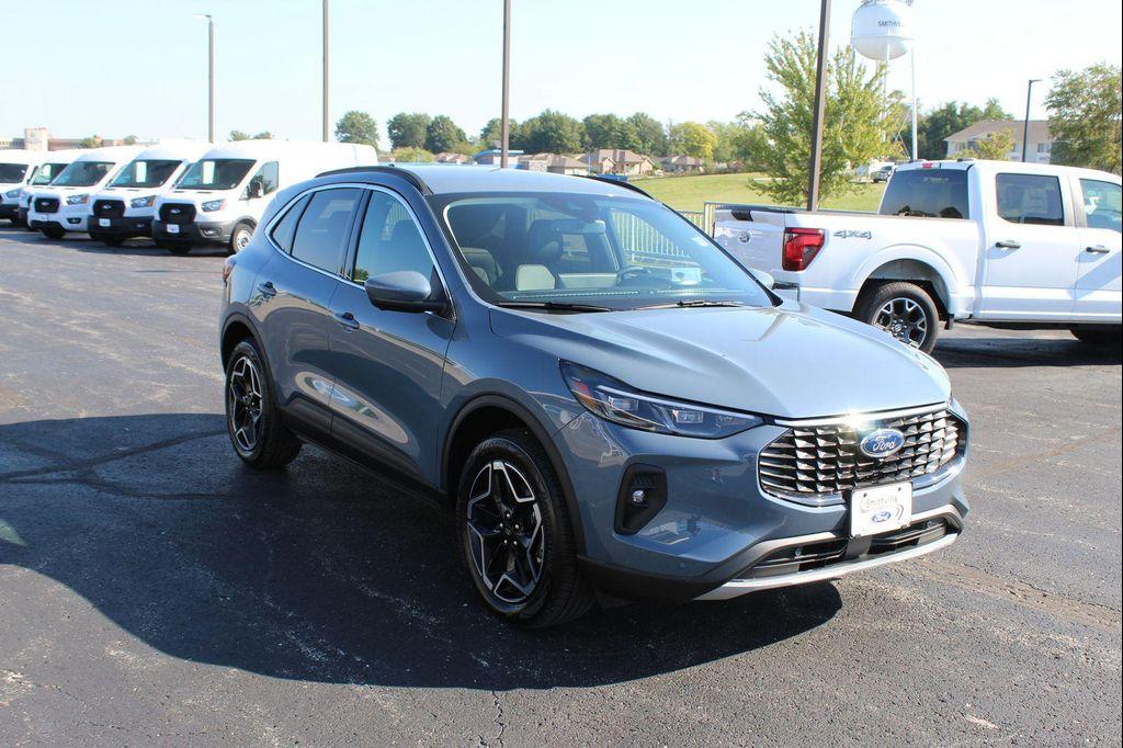 new 2025 Ford Escape car, priced at $31,568