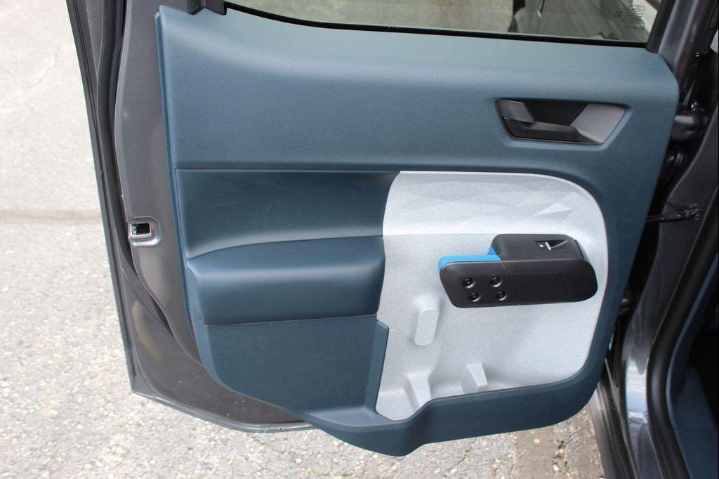 new 2025 Ford Maverick car, priced at $33,088