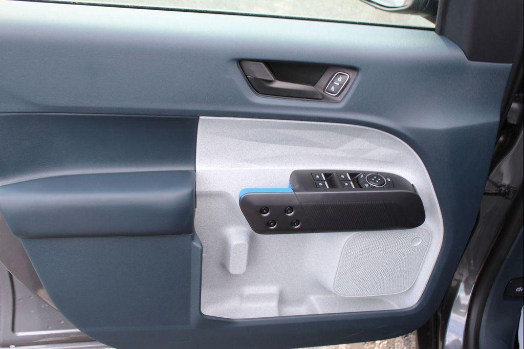 new 2025 Ford Maverick car, priced at $33,088